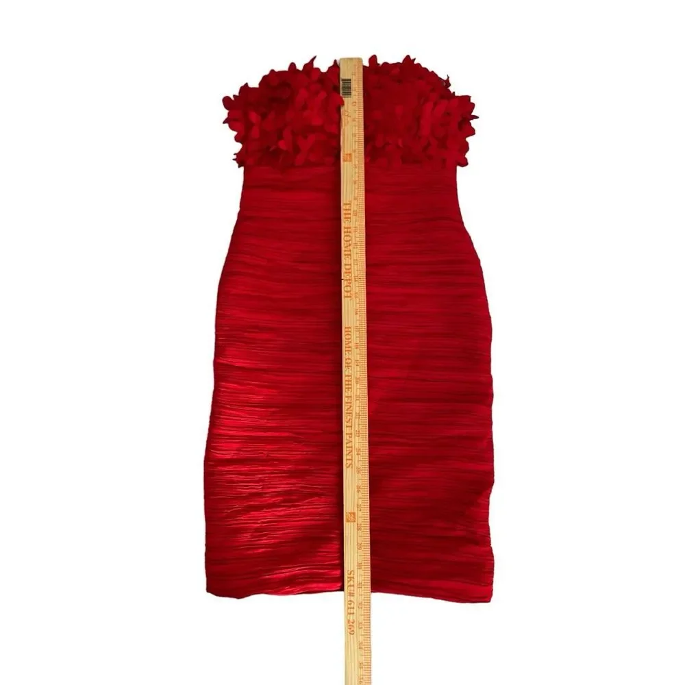 Daisy Red Spandex Dress Ruching Strapless Built-in Bra‎  M